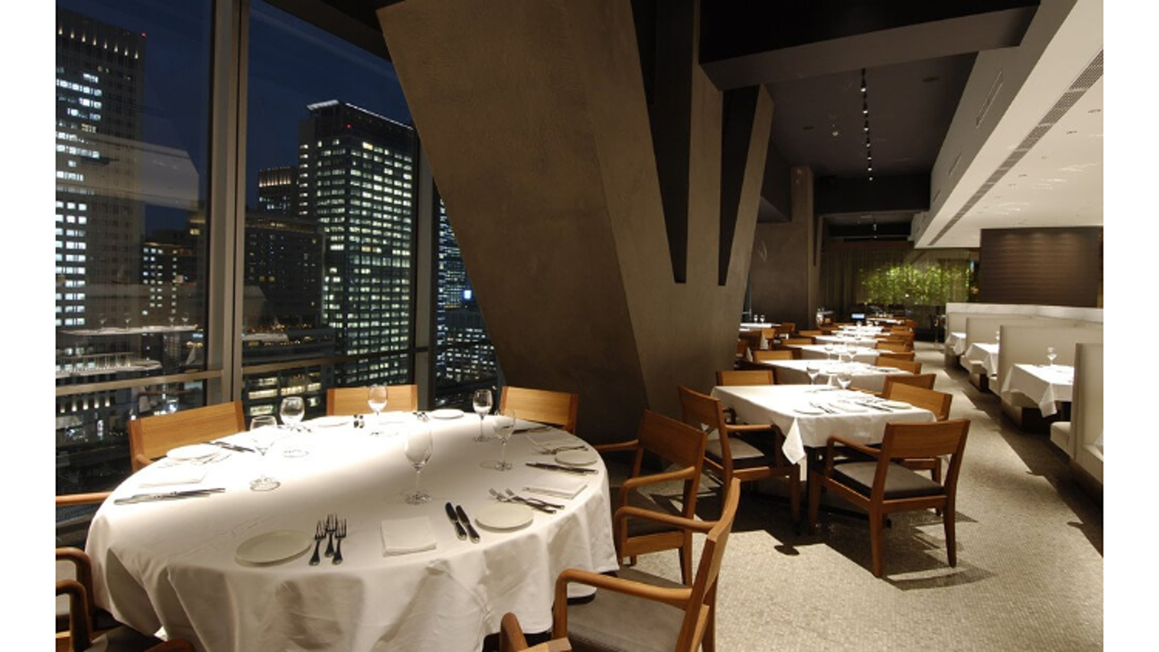 XEX|店長・店長候補の求人画像1枚目