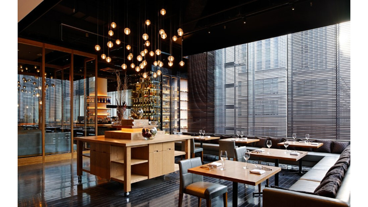 XEX|店長・店長候補の求人画像1枚目