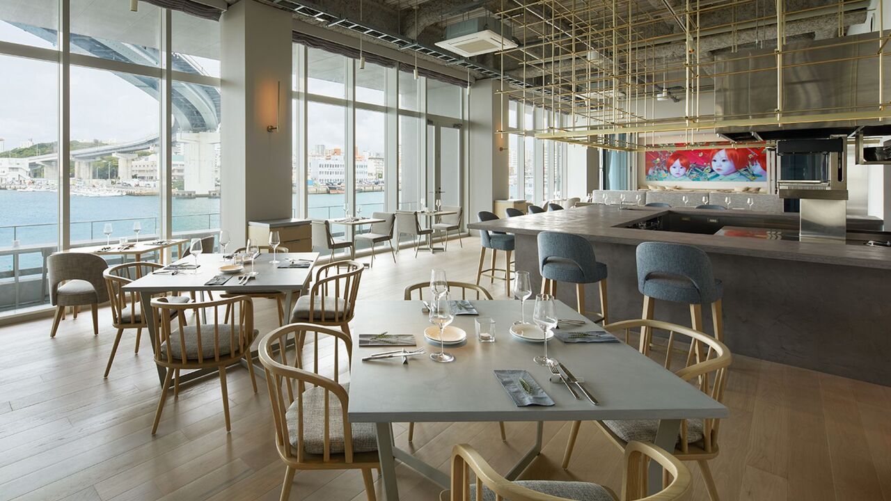 ホテルアンテルーム那覇|フロントスタッフの求人画像3枚目