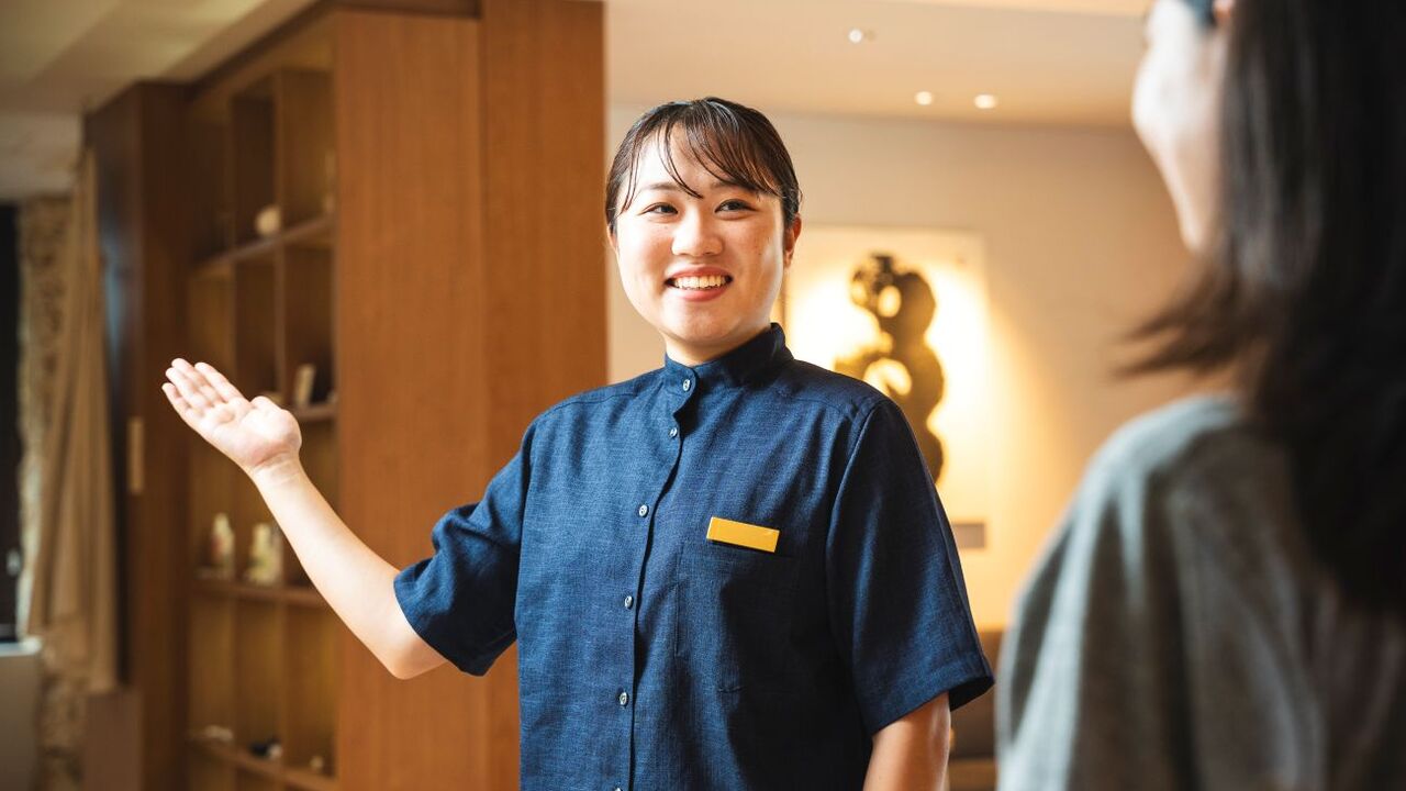 ホテルアンテルーム那覇|フロントスタッフの求人画像3枚目