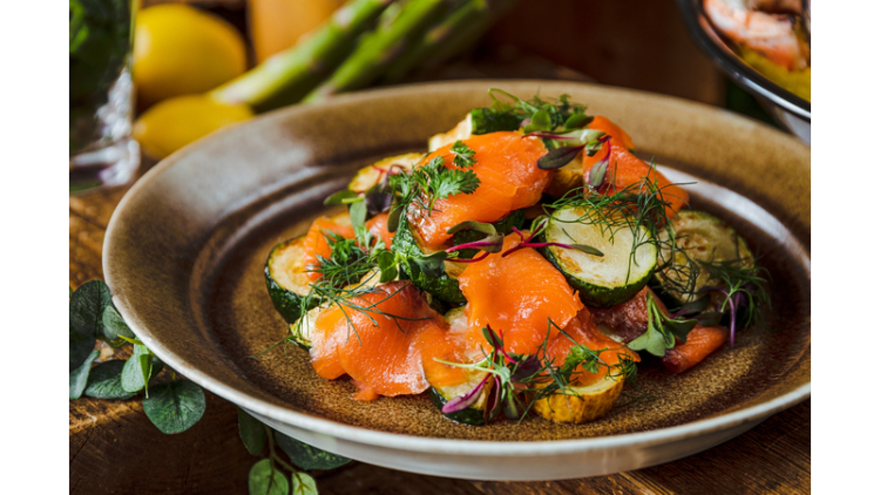 XEX|料理長・料理長候補の求人画像1枚目