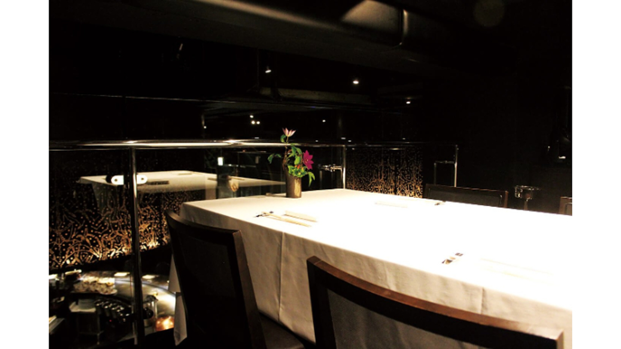 XEX|キッチンスタッフの求人画像1枚目