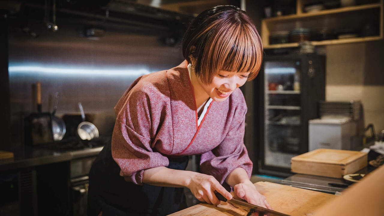 小料理屋衣|料理長・料理長候補の求人画像1枚目