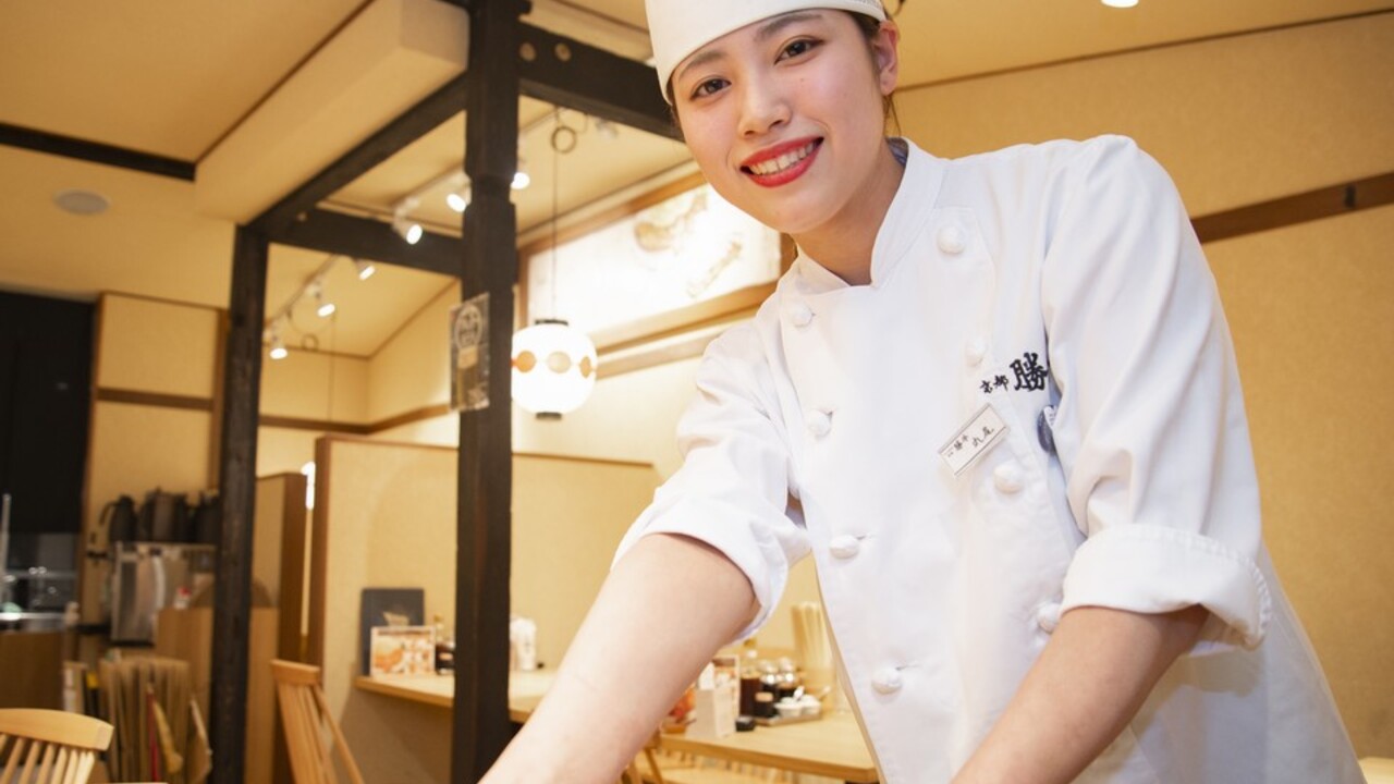 牛カツ京都勝牛|料理長・料理長候補の求人画像3枚目