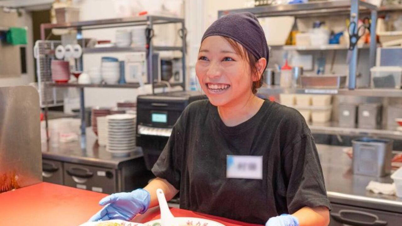 ビアードパパ|調理見習い・調理補助の求人画像1枚目