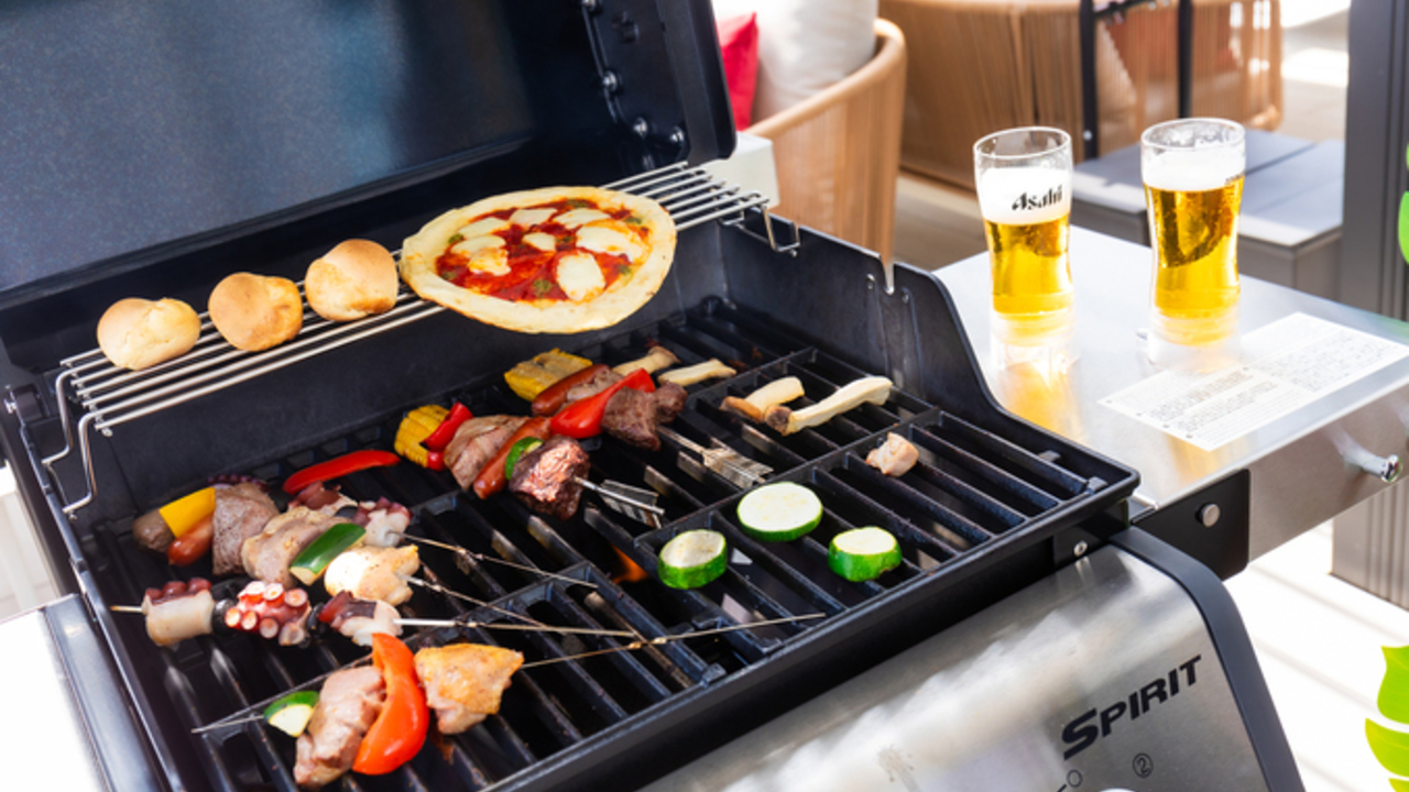 施設運営事業部(Faló)|レストランサービス・ホールスタッフの求人画像1枚目