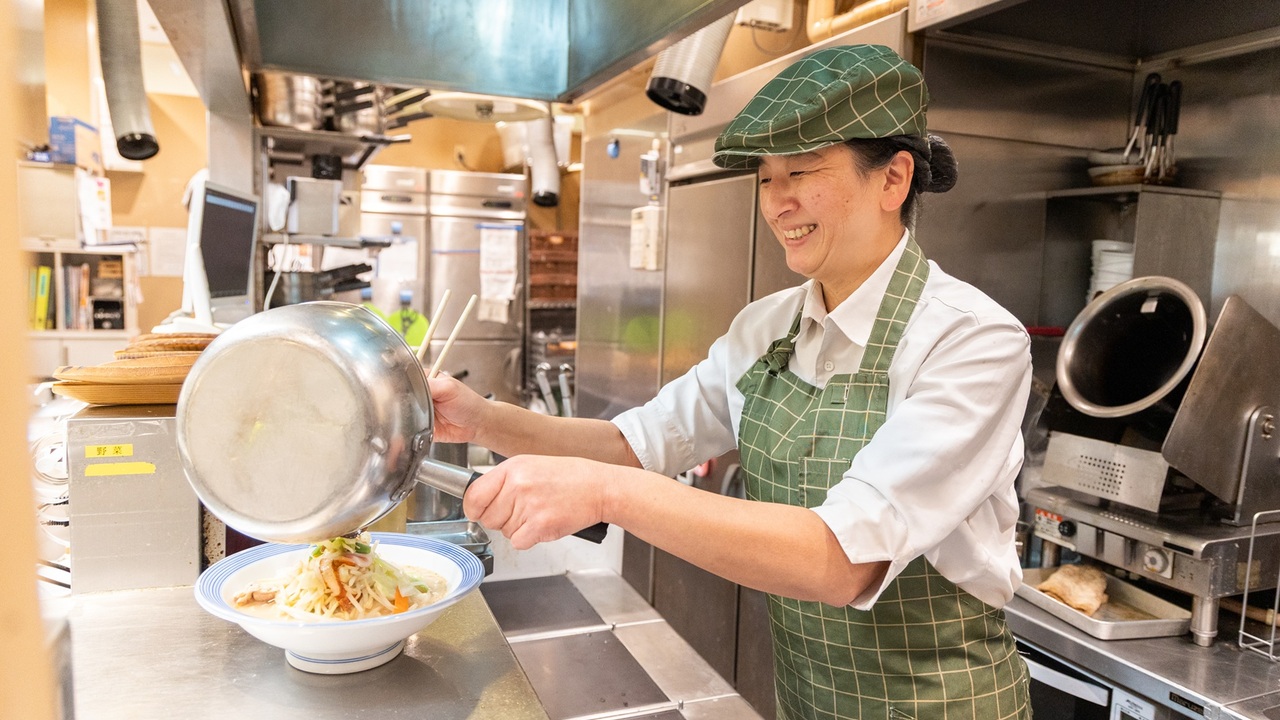 リンガーハット|店長・店長候補の求人画像1枚目