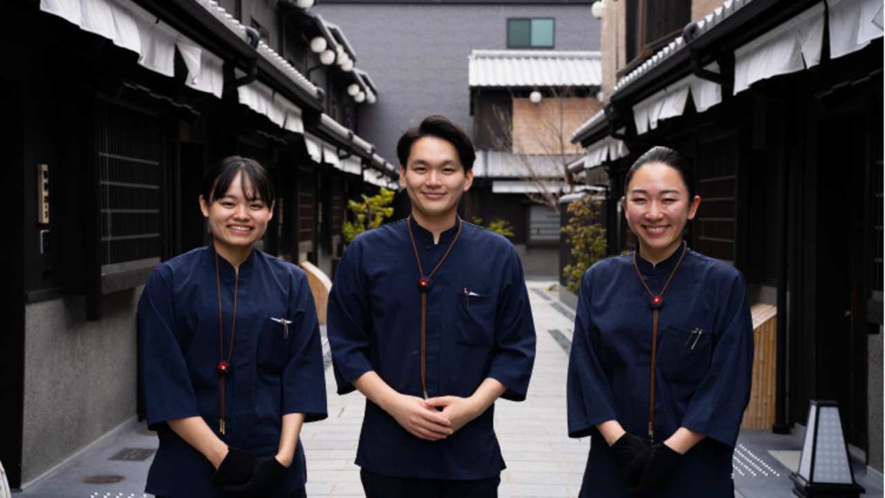 Nazuna Nazuna京都御所 ホテル・旅館 | 宿泊全般)の求人の写真 1枚目