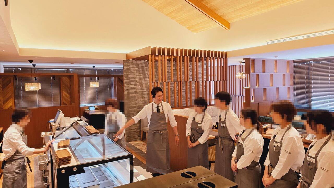 イタリアンリゾート ペルティカ|店長・店長候補の求人画像1枚目