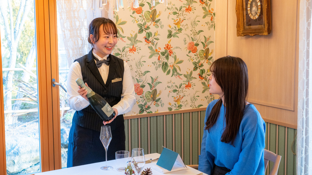 洋食レストラン|キッチンスタッフの求人画像1枚目