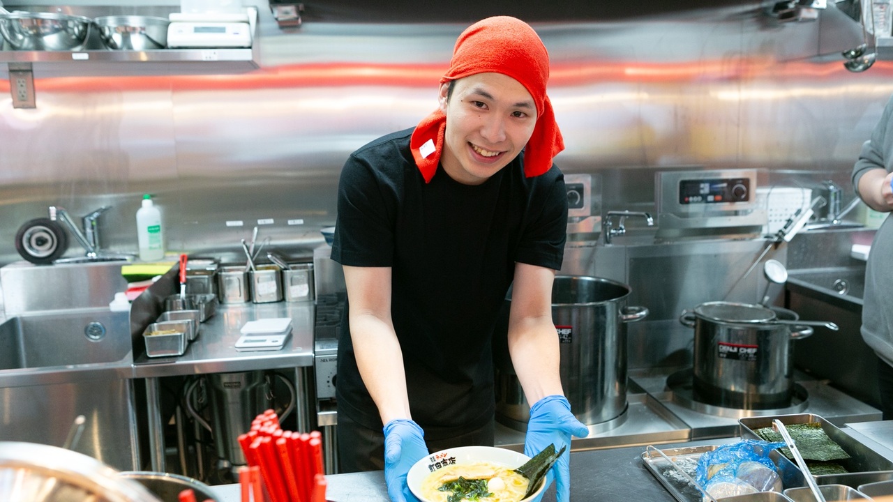 町田商店|店長・店長候補の求人画像1枚目