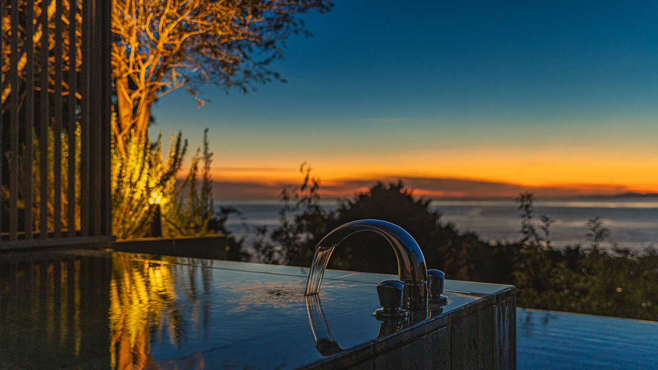 WEAZER|宿泊全般の求人画像1枚目