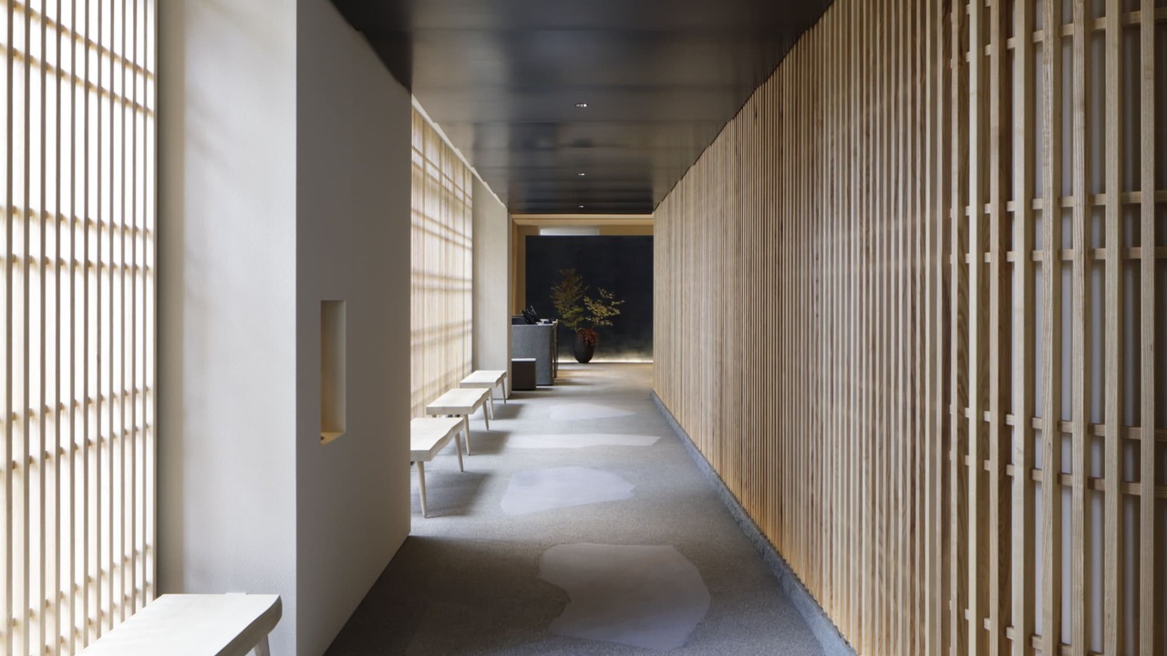 SOKI|フロントスタッフの求人画像1枚目