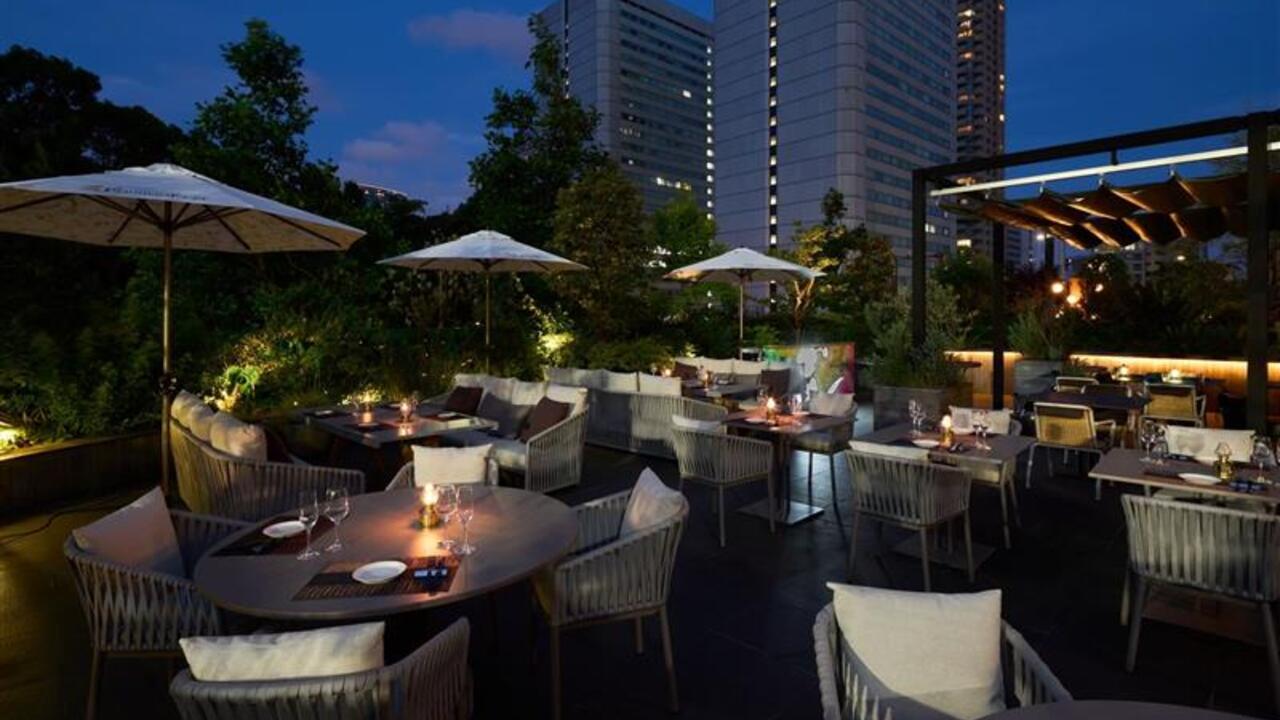 STELLAR WORKS Restaurant & Bar|レストランサービス・ホールスタッフの求人画像3枚目