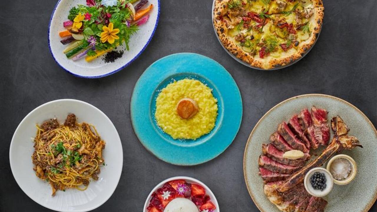 STELLAR WORKS Restaurant & Bar|レストランサービス・ホールスタッフの求人画像1枚目