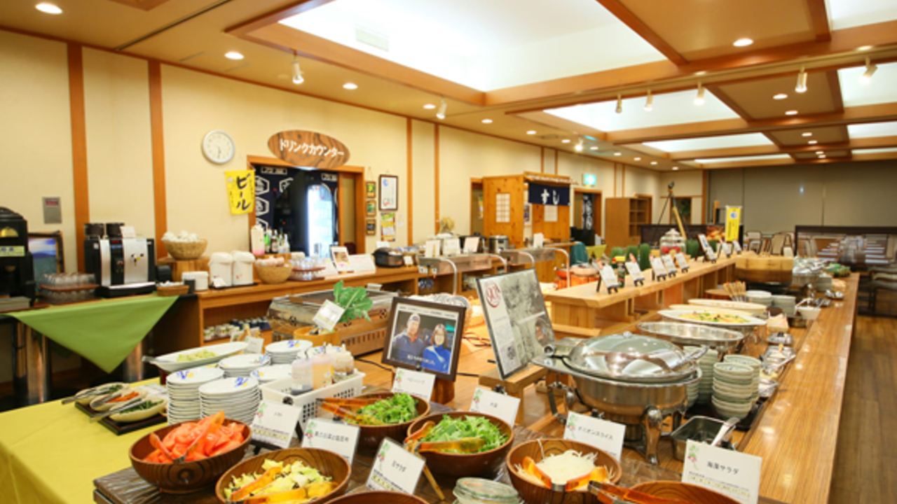 万座ホテルジュラク|料理長・料理長候補の求人画像1枚目