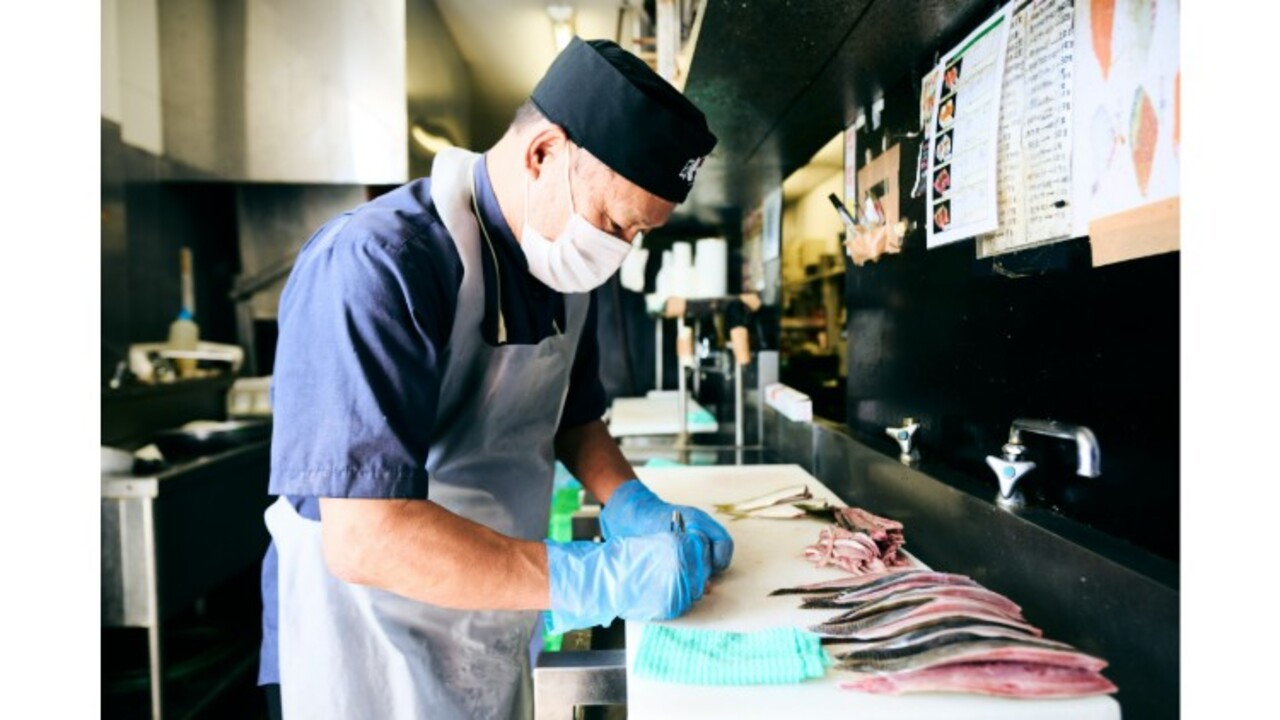 海鮮特急レーン 寿司じじや|キッチンスタッフの求人画像2枚目