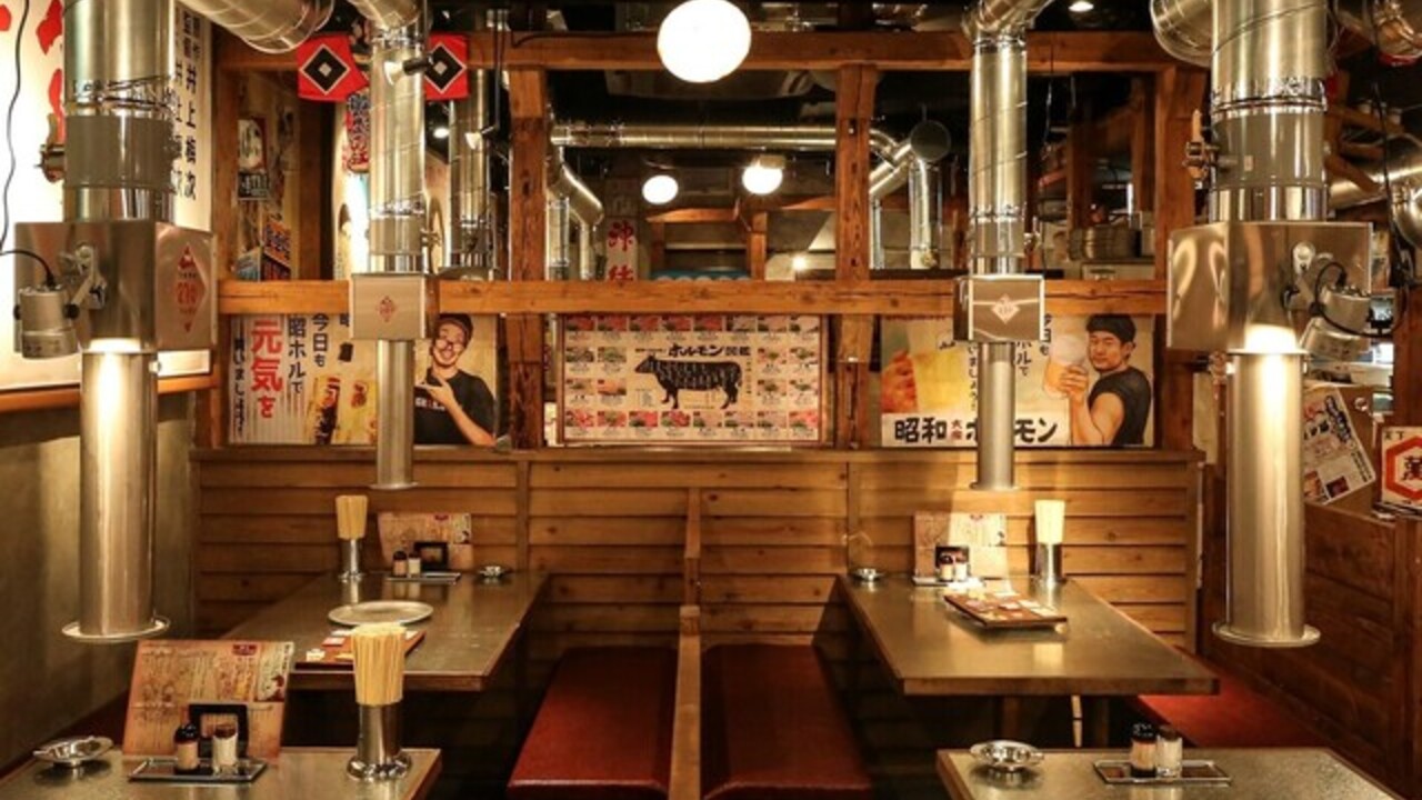 昭和大衆ホルモン お初天神店 焼肉 | 店長・店長候補)の求人の写真 3枚目