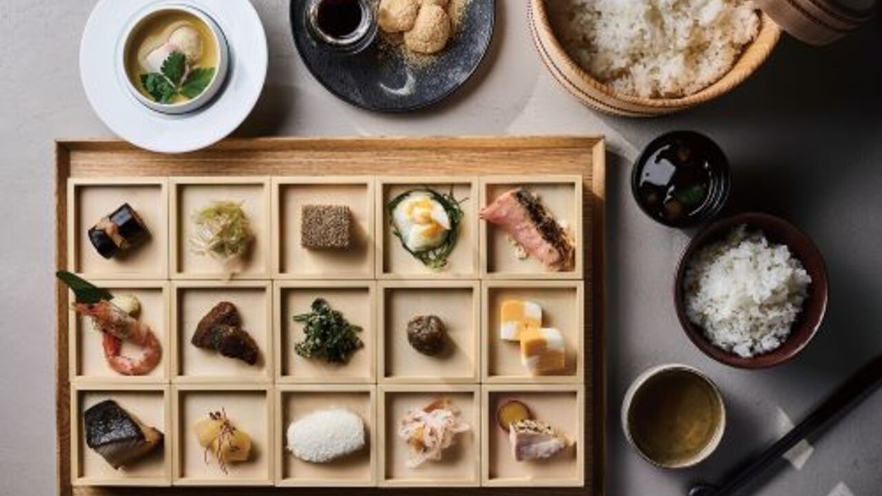 長良川清流ホテル|フロントスタッフの求人画像1枚目