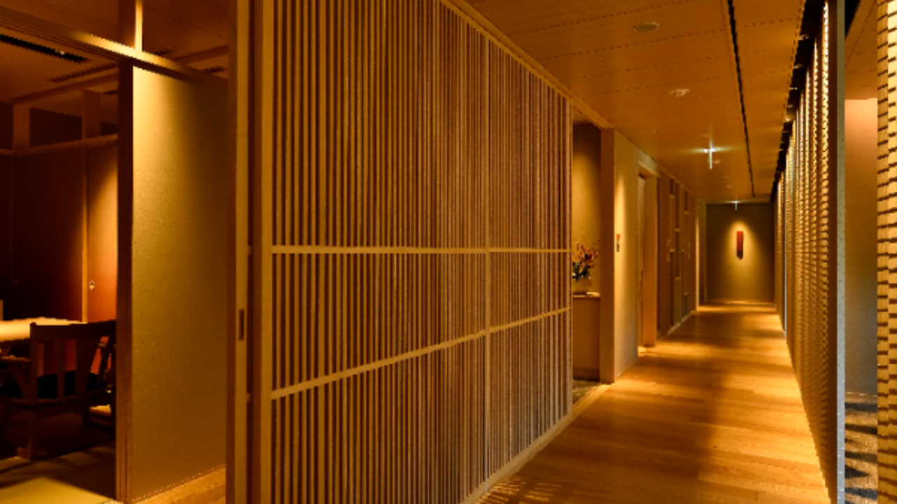 シャレーアイビーグループ|レストランサービス・ホールスタッフの求人画像3枚目