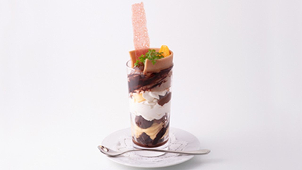 ル パティシエ タカギ|販売スタッフの求人画像4枚目