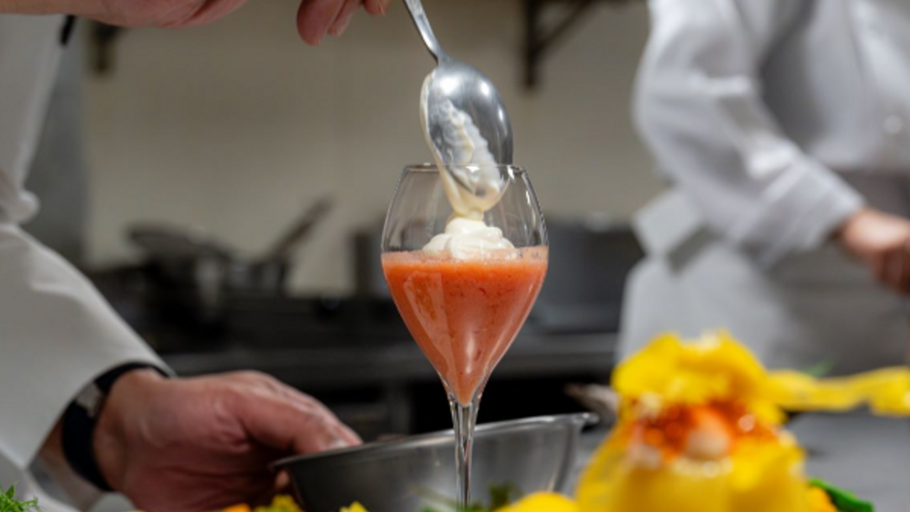 シャレーアイビーグループ|キッチンスタッフの求人画像2枚目