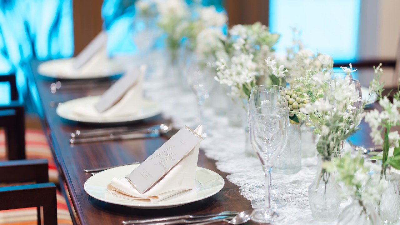 GRAND SWEET 迎賓館|レストランサービス・ホールスタッフの求人画像1枚目