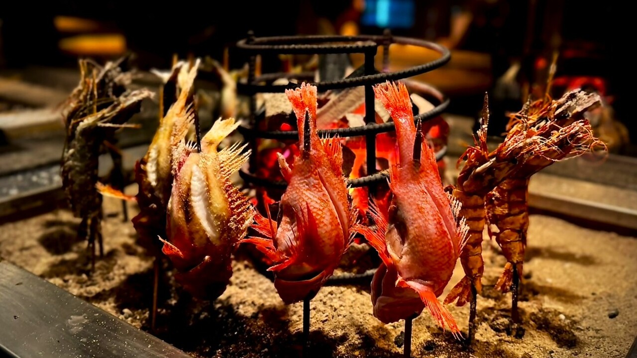 たきび炉端 ふく炉 名駅店|料理長・料理長候補の求人画像1枚目