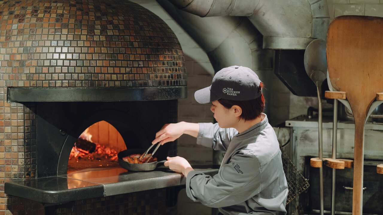 ホテルカンラ京都 THE KITCHEN KANRA ホテル・旅館 | キッチンスタッフ)の求人の写真 1枚目