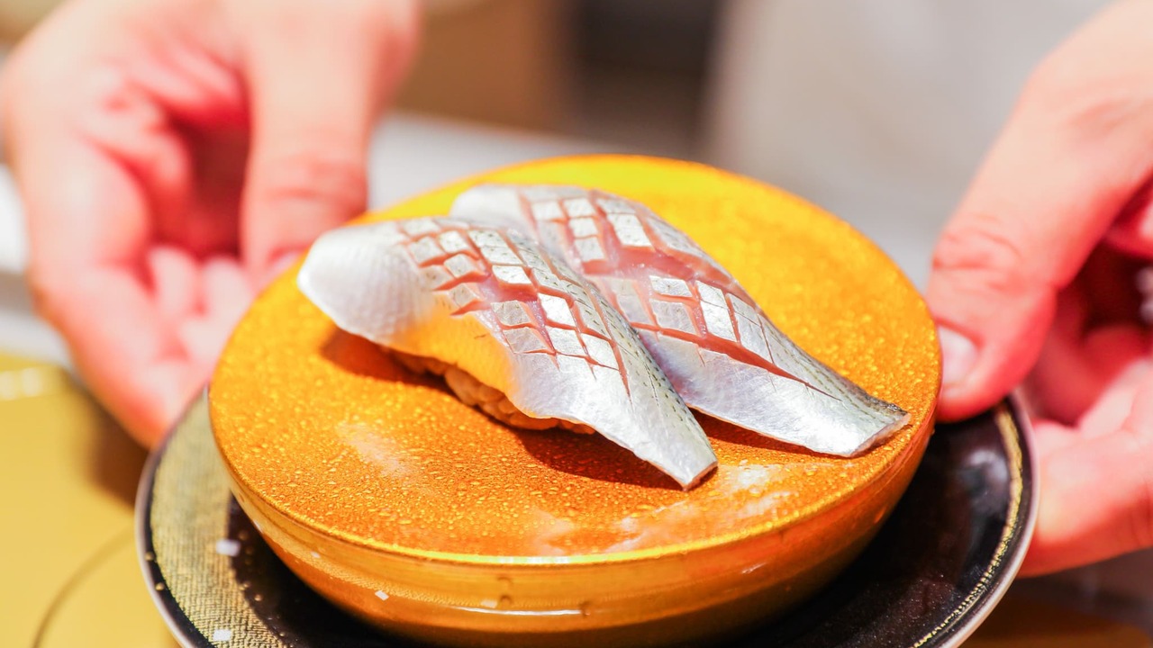 株式会社銀座おのでら|レストランサービス・ホールスタッフの求人画像1枚目