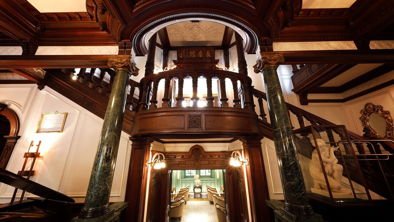 デザートカフェ長楽館|調理見習い・調理補助の求人画像2枚目