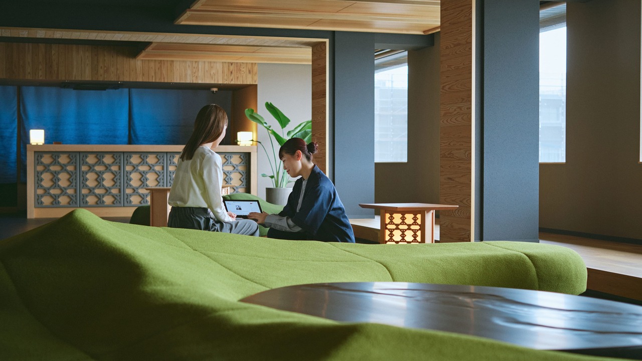 hotel nansui　 hotel nansui ホテル・旅館 | フロントスタッフ)の求人の写真