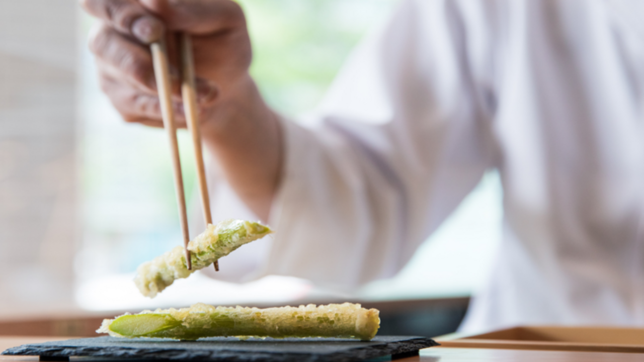 天ぷら弥平|料理長・料理長候補の求人画像1枚目