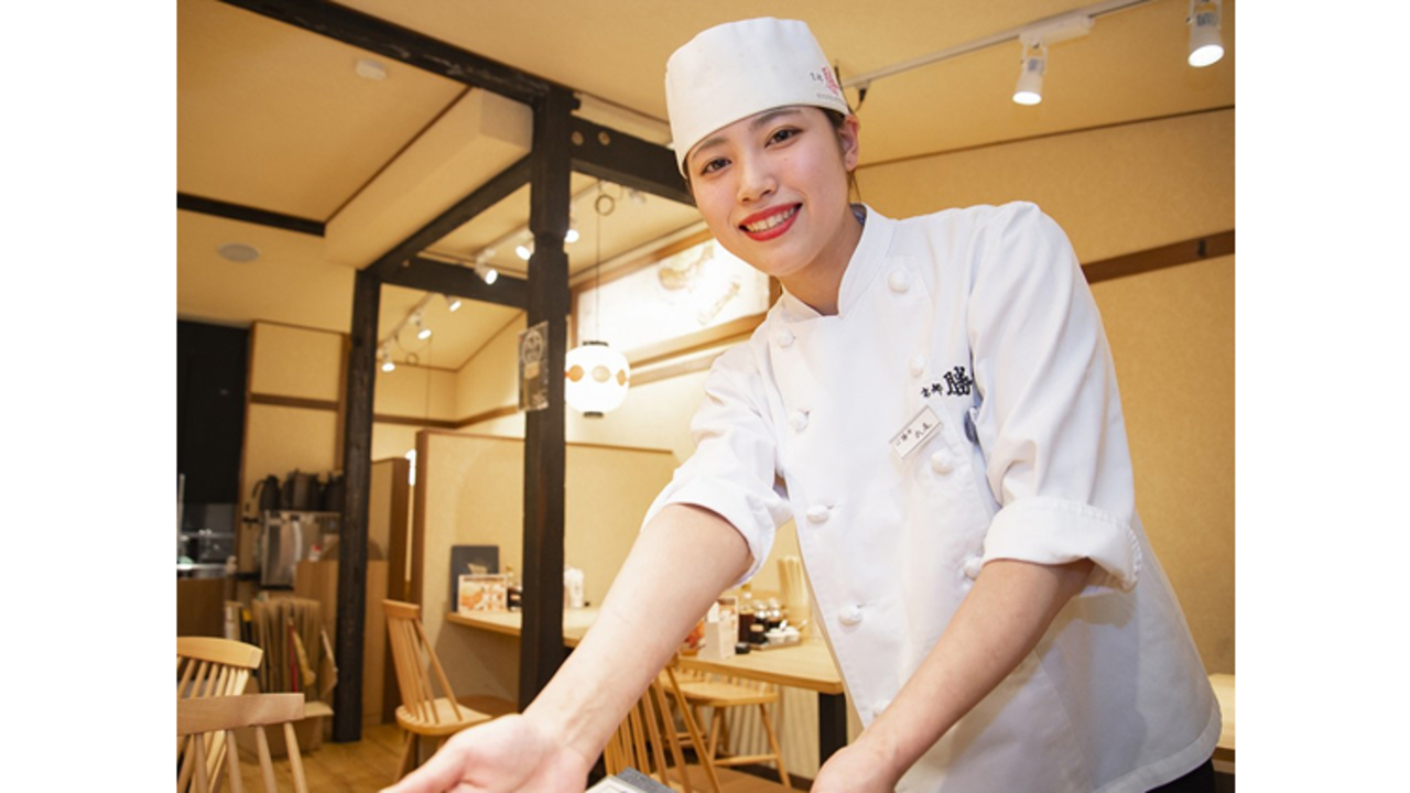 牛カツ京都勝牛|キッチンスタッフの求人画像2枚目