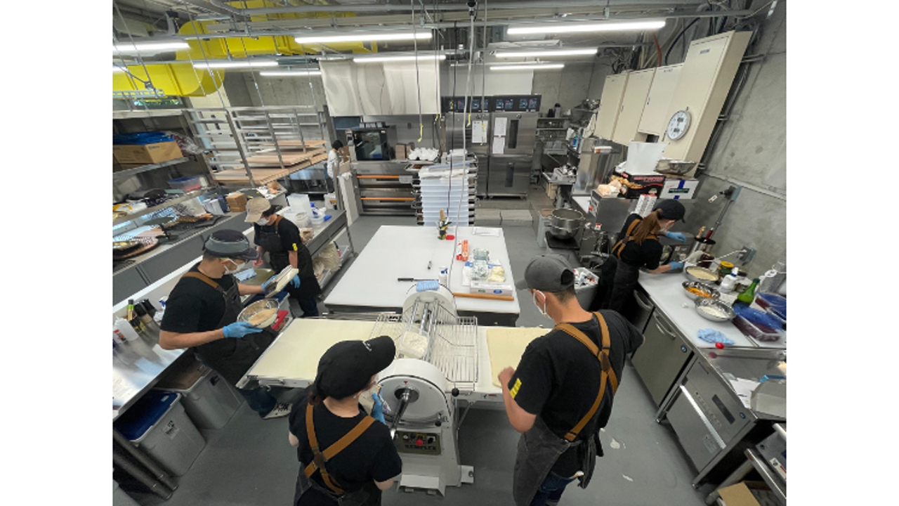 B²（ビースクエアード）|キッチンスタッフの求人画像3枚目