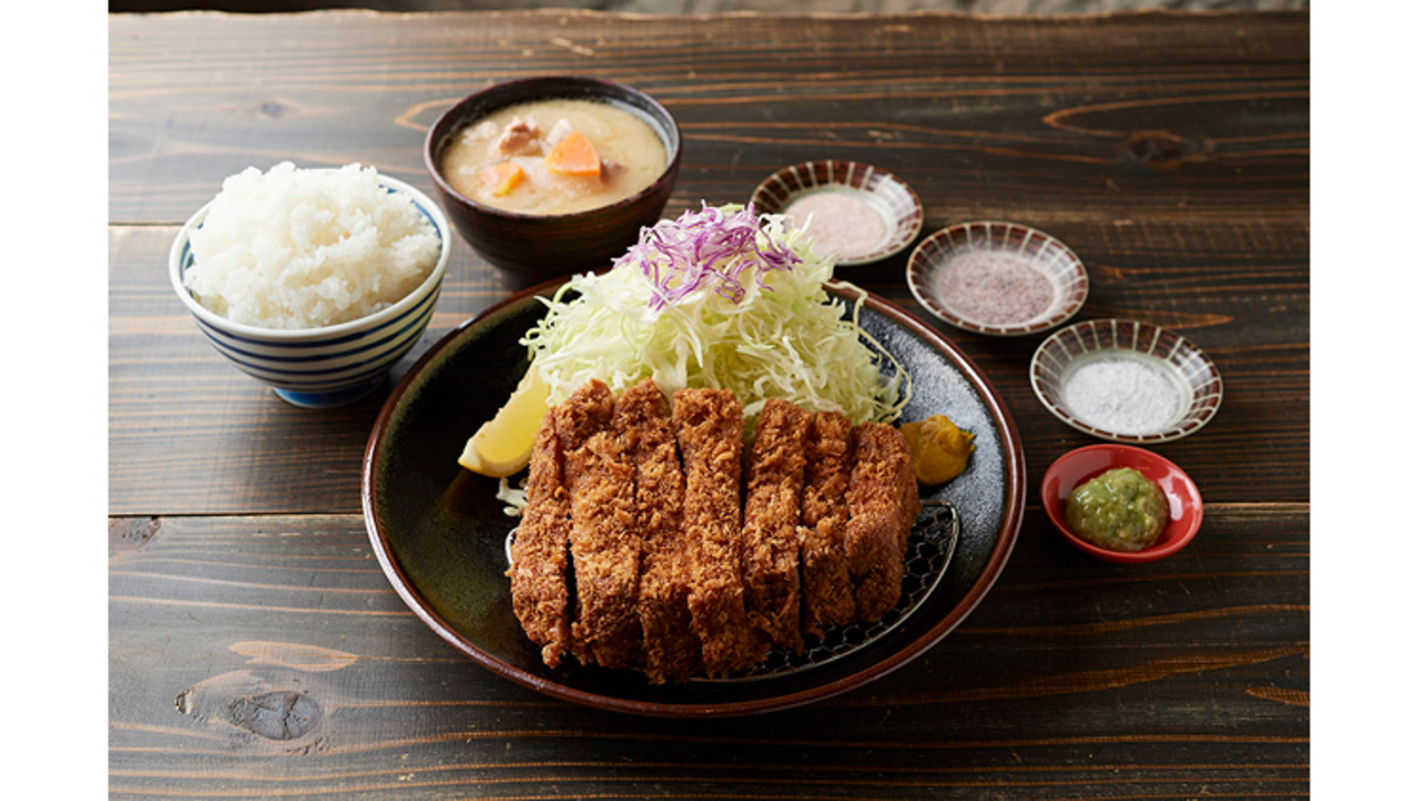 とんかつ檍|調理見習い・調理補助の求人画像2枚目