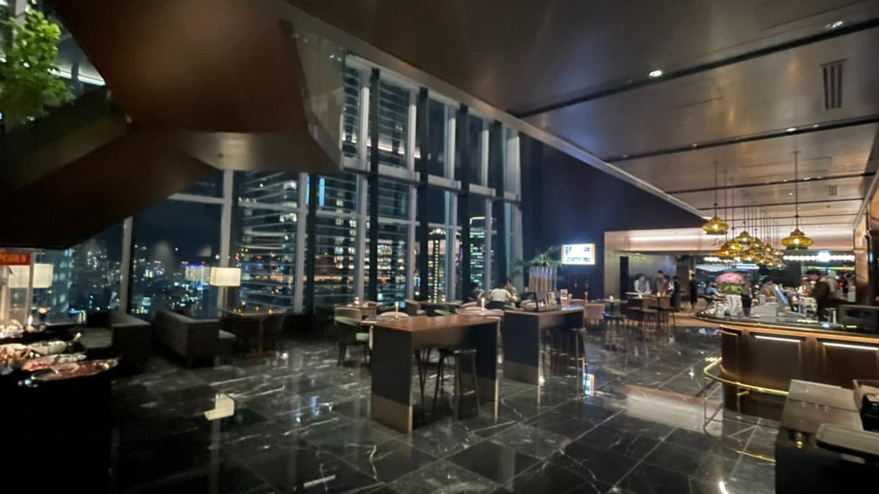 Lucy’s CAFE & DINING Lucy'sTokyo 洋食・西洋料理, 日本料理・懐石料理 | 店長・店長候補)の求人の写真 3枚目