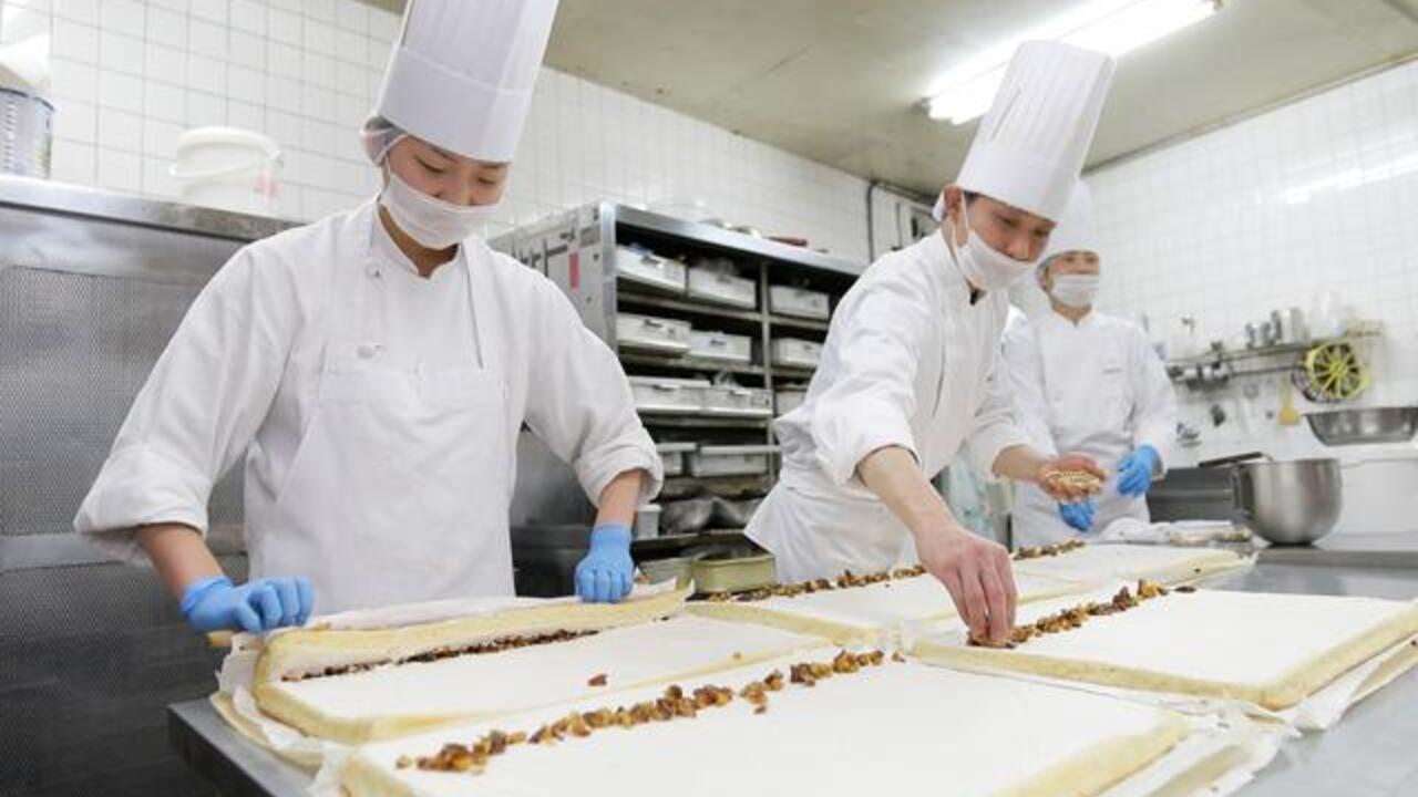 洋菓子のバイカル|パティシエの求人画像1枚目