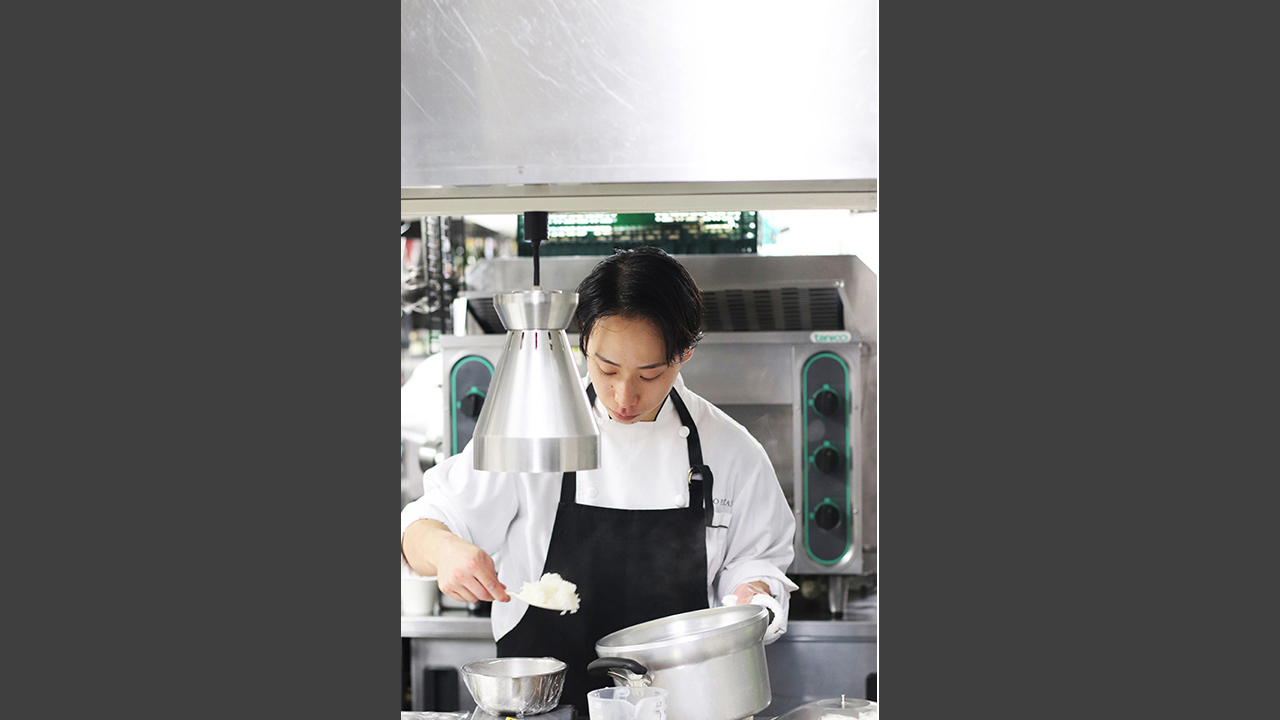 KENZO ESTATE WINERY 六本木ヒルズ店 フレンチ, 創作・ダイニングバー | キッチンスタッフ)の求人の写真 4枚目