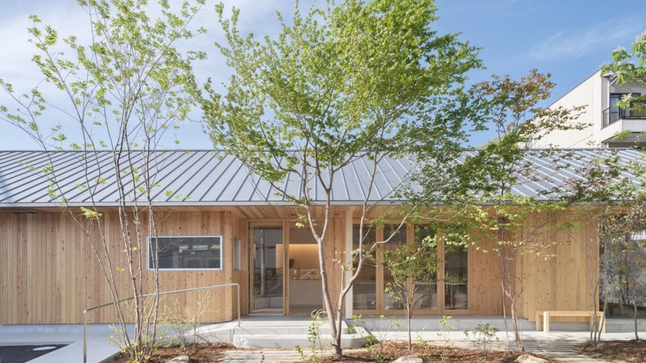 有機小麦工房 CODOMO BAKERY⁺ CODOMO BAKERY⁺東生駒工房 ベーカリー・ブーランジェリー | ブーランジェ・ベーカー)の求人の写真 1枚目