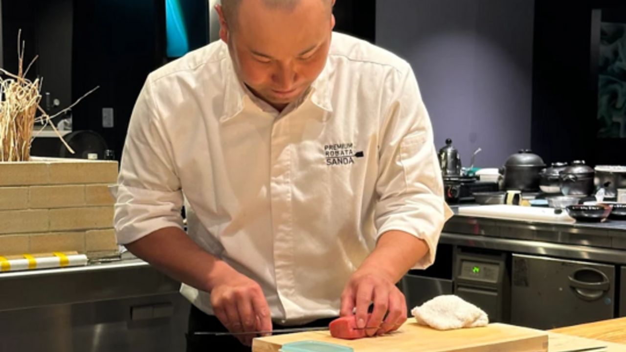 PREMIUM SANDA ROBATA|キッチンスタッフの求人画像1枚目