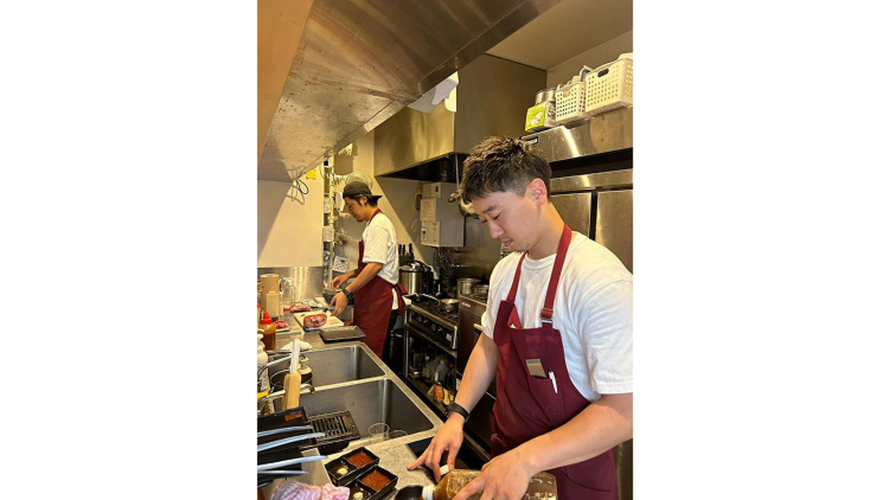 お肉一枚売りの焼肉店 焼肉とどろき 池袋東口店 焼肉 | キッチンスタッフ)の求人の写真 4枚目