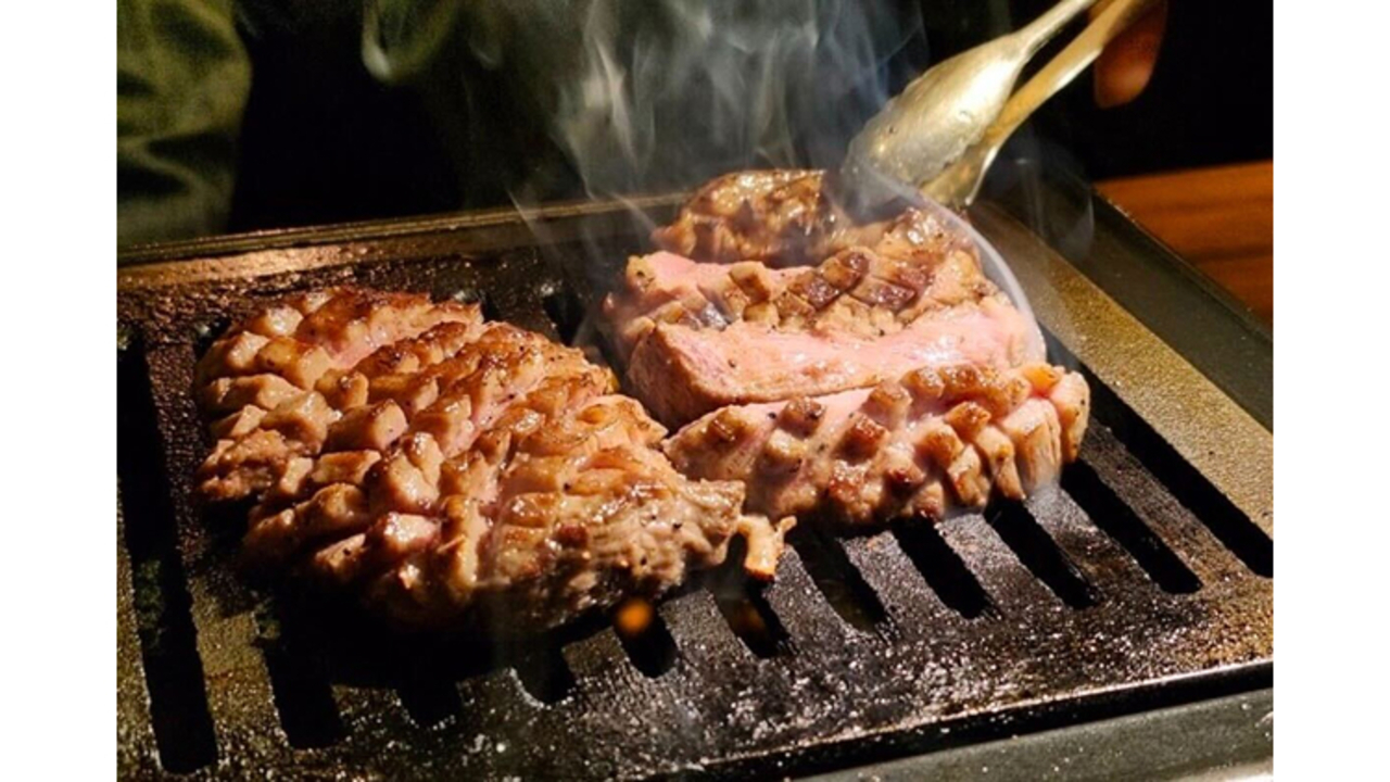 お肉一枚売りの焼肉店 焼肉とどろき|店長・店長候補の求人画像1枚目