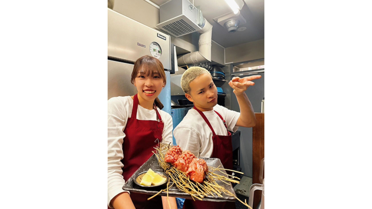 お肉一枚売りの焼肉店 焼肉とどろき|レストランサービス・ホールスタッフの求人画像2枚目