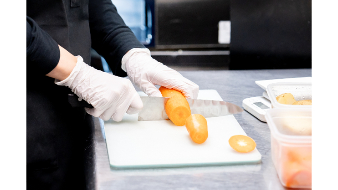 北海道スープカレーSuage|調理見習い・調理補助の求人画像2枚目