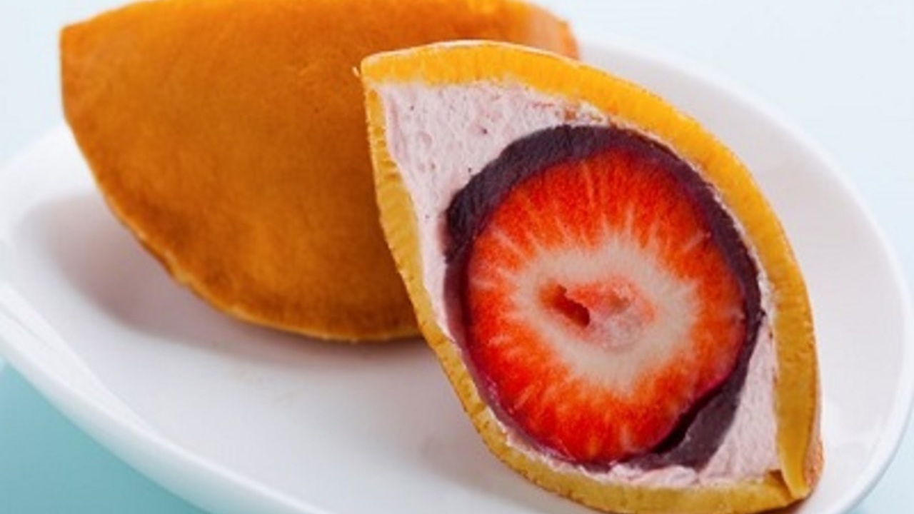 あまおう苺加工販売所 伊都きんぐ 小倉新幹線口店 その他(料理ジャンル) | 販売スタッフ)の求人の写真 1枚目