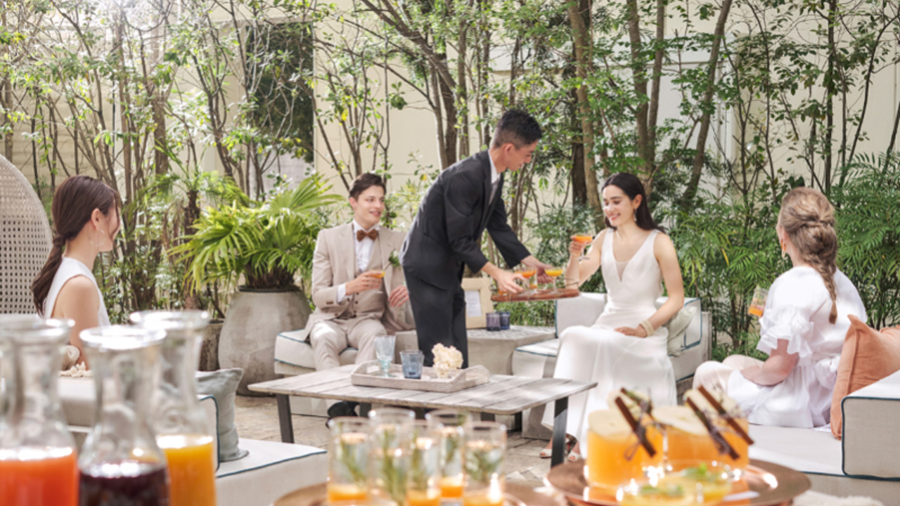 ルシアスガーデン|レストランサービス・ホールスタッフの求人画像1枚目