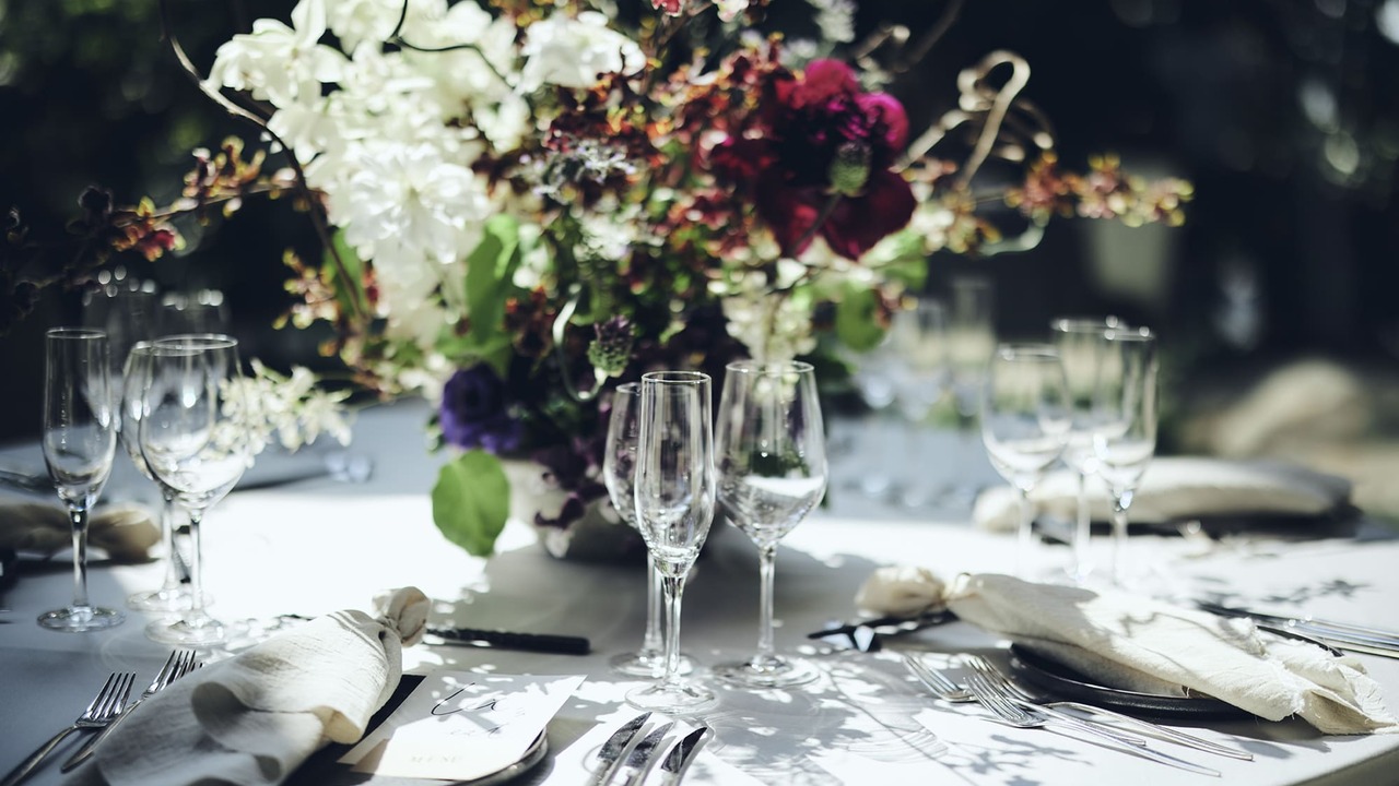 高宮庭園茶寮|レストランサービス・ホールスタッフの求人画像3枚目