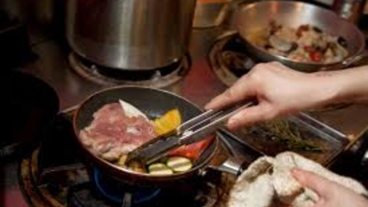 cafe&bistro murs（ミュー）|店長・店長候補の求人画像1枚目