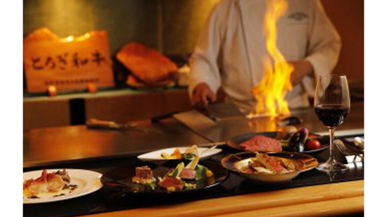 宇都宮東武ホテルグランデ|レストランサービス・ホールスタッフの求人画像2枚目